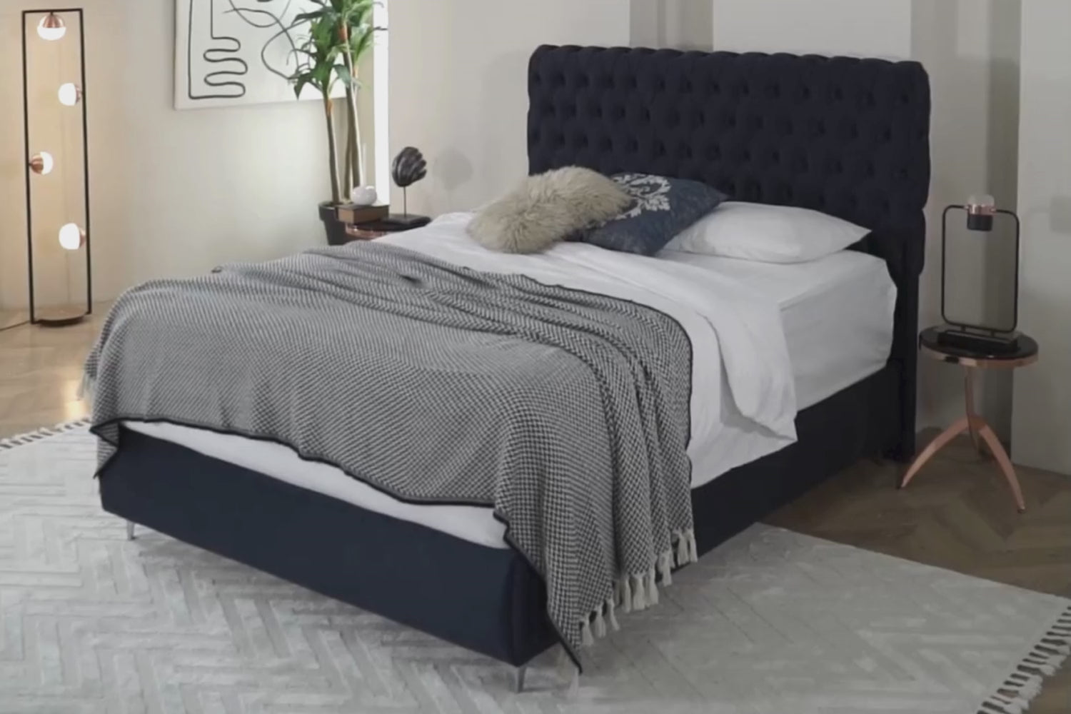 Φόρτωση βίντεο: Κρεβάτι JOYREST Luxury – ανθεκτική κατασκευή με αθόρυβο μεταλλικό σκελετό